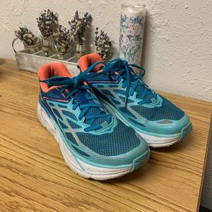 HOKA ONE ONE Clifton 3